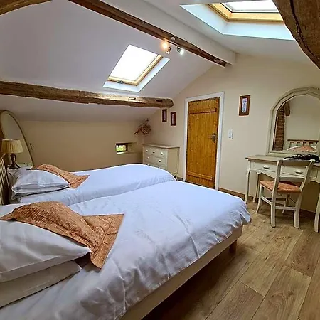 Le Shedeaux Saint-Privat-des-Prés
